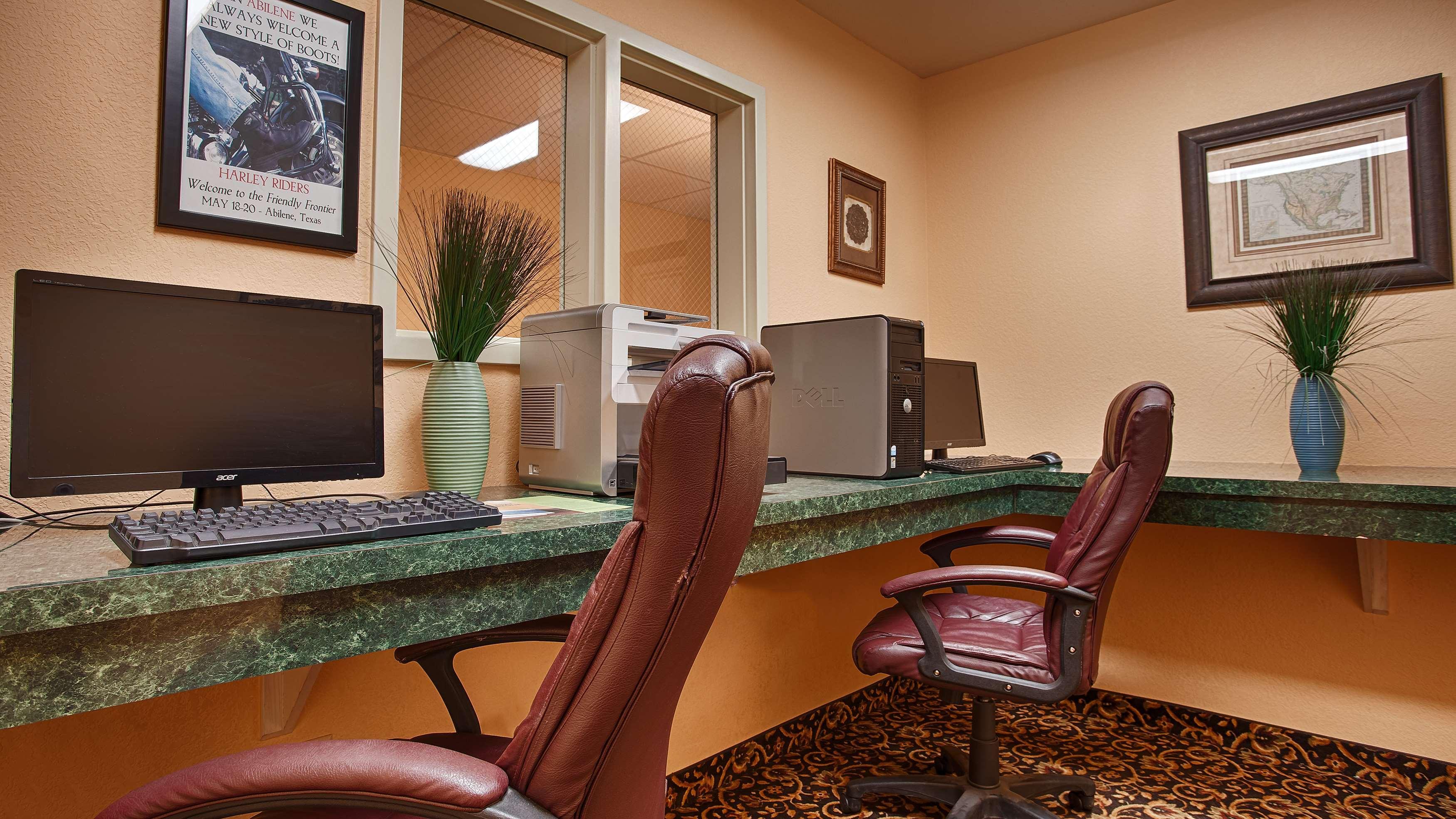 Best Western Abilene Inn And Suites Bagian luar foto